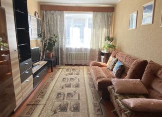 Продажа 2-комнатной квартиры, 50 м2, Урень, улица Пиунова