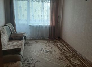 2-комнатная квартира в аренду, 42 м2, Алексеевка, улица Василия Собины, 2