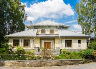 Дом на продажу, 691.6 м2, деревня Раздоры