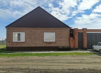 Продаю дом, 280 м2, село Гвардейское