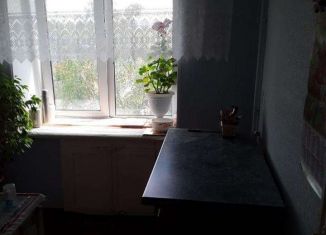 Продаю 1-комнатную квартиру, 30.7 м2, Азнакаево, улица Султангалиева, 20