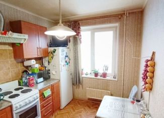 Продам 2-комнатную квартиру, 45 м2, Мурманская область, улица Капитана Орликовой, 53
