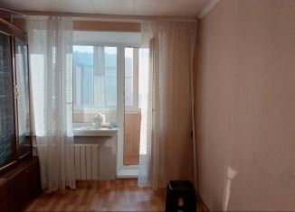 Комната в аренду, 12 м2, Санкт-Петербург, улица Антонова-Овсеенко, 3, метро Улица Дыбенко