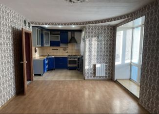 Продам 3-комнатную квартиру, 95.3 м2, Великий Устюг, улица Виноградова, 45
