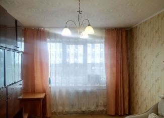 Продается 2-комнатная квартира, 52 м2, Сосновоборск, улица Энтузиастов, 31