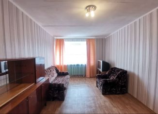 Аренда 1-комнатной квартиры, 31 м2, Луга, проспект Володарского, 15