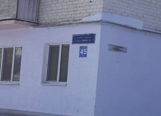 Продам трехкомнатную квартиру, 55.7 м2, Республика Башкортостан, улица Губкина, 45