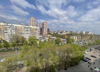 Продается 3-ком. квартира, 61.2 м2, Краснодар, Ставропольская улица, 184, микрорайон Дубинка