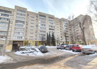 Продам трехкомнатную квартиру, 658 м2, Казань, улица Академика Губкина, 31А