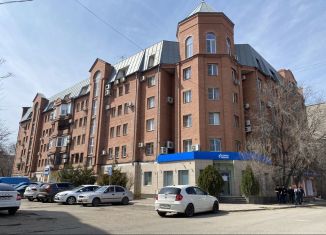 Двухкомнатная квартира на продажу, 92 м2, Астраханская область, переулок Щекина, 10