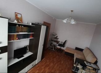Продаю 1-комнатную квартиру, 36 м2, Курск, проспект Анатолия Дериглазова, 57