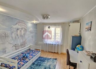3-комнатная квартира на продажу, 63 м2, Саратов, Белоглинская улица, Фрунзенский район