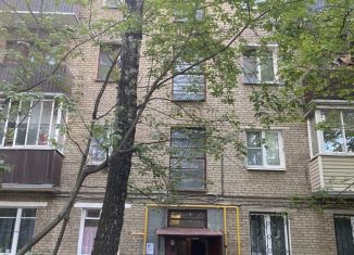 Трехкомнатная квартира в аренду, 55 м2, Москва, Клязьминская улица, 30к3, Дмитровский район