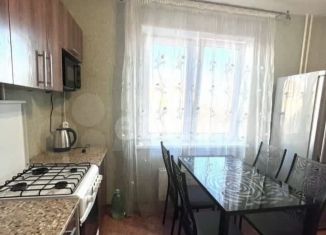 Продам двухкомнатную квартиру, 55.8 м2, Омская область, 1-й Амурский проезд, 5к2