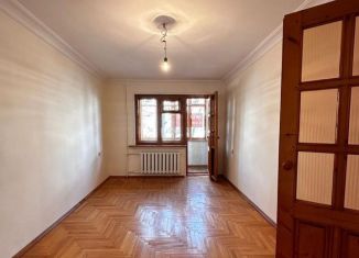 Продается 2-комнатная квартира, 47.7 м2, Кабардино-Балкариия, улица Кешокова, 69