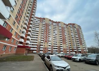 Продается трехкомнатная квартира, 63.9 м2, Московская область, микрорайон Гагарина, 31