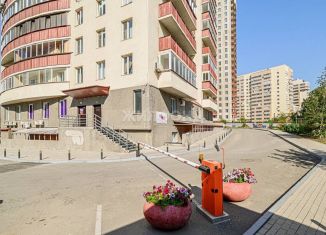 Продается 3-комнатная квартира, 90 м2, Новосибирская область, улица Галущака, 15