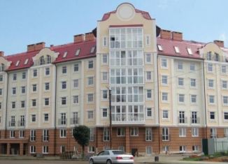 Аренда двухкомнатной квартиры, 60 м2, Калининградская область, проспект Ленина, 42А