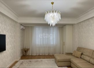 Продаю 2-комнатную квартиру, 82 м2, Махачкала, улица Хизроева, 81Г