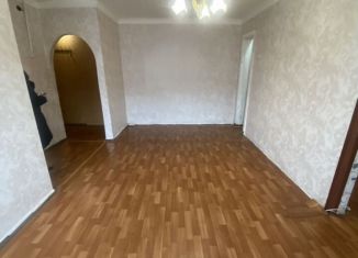 Продам 2-ком. квартиру, 44 м2, Шелехов, 8-й квартал, 8