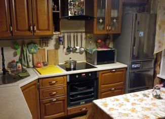 Продам 2-ком. квартиру, 50.4 м2, посёлок Барвиха, посёлок Барвиха, 31