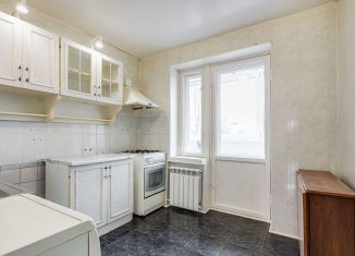 Продам двухкомнатную квартиру, 49.3 м2, Отрадное, Советская улица, 23