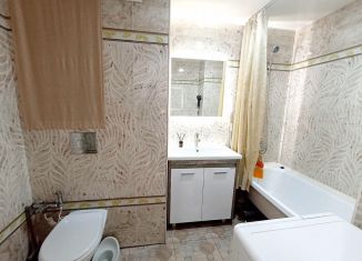 Продаю двухкомнатную квартиру, 51 м2, Троицк, Путевая улица, 18А