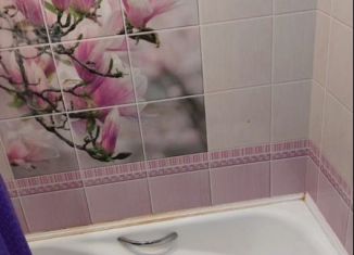 Двухкомнатная квартира на продажу, 43.7 м2, Истра, площадь Революции, 9