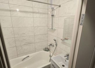 Продается двухкомнатная квартира, 52 м2, Санкт-Петербург, метро Международная, Бухарестская улица, 23к1
