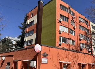 Сдам помещение свободного назначения, 102 м2, Ялта, Суворовская улица, 15