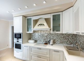 Продаю двухкомнатную квартиру, 60.1 м2, Тюмень, улица Дмитрия Менделеева, 12, ЖК На Менделеева