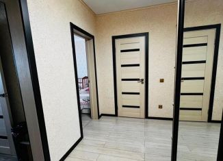 Продаю двухкомнатную квартиру, 58.9 м2, Оренбургская область, улица Фронтовиков, 6/1