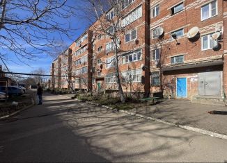 2-ком. квартира на продажу, 50.5 м2, Апшеронск, улица Комарова, 105