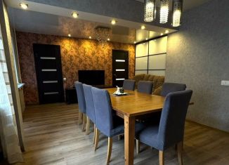 Продается 4-ком. квартира, 59 м2, Карелия, Станционная улица, 4