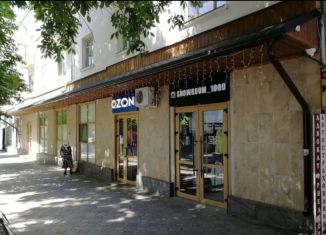 Продажа торговой площади, 35.7 м2, Лабинск, Красная улица, 13