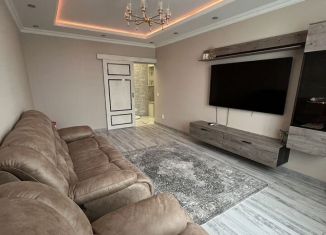 Двухкомнатная квартира на продажу, 66.7 м2, слобода Подновье, Лысогорская улица, 89к2, ЖК Монолит