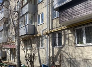 Продам 3-комнатную квартиру, 57.8 м2, Курган, улица Пушкина, 72