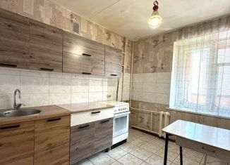 2-ком. квартира в аренду, 50 м2, Верхняя Пышма, улица Мичурина, 6Б