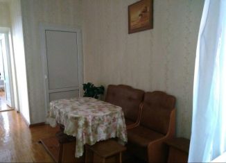 Сдаю 2-комнатную квартиру, 100 м2, Крым, Верхне-Слободская улица, 14