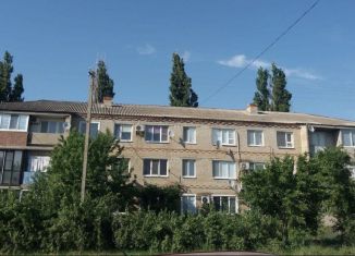 Продажа 2-ком. квартиры, 47 м2, село Красногвардейское, Молодёжная улица, 74