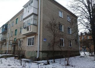 Продается 2-комнатная квартира, 40 м2, станица Ленинградская, улица 417-й Дивизии, 34