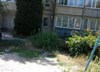 Продажа трехкомнатной квартиры, 62 м2, поселок Ахтарский, улица Космонавтов