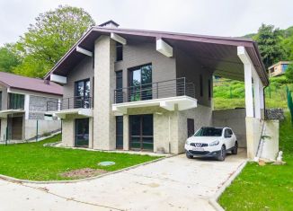 Продаю дом, 200 м2, посёлок городского типа Красная Поляна, Светлая улица, 21/3