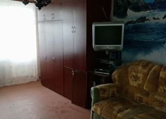 1-комнатная квартира на продажу, 32.9 м2, посёлок городского типа Ленино, улица Курчатова, 5