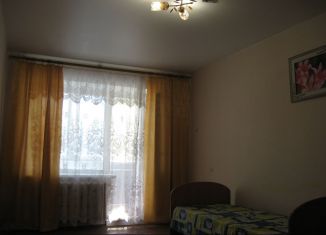 Продаю 1-комнатную квартиру, 29.8 м2, Куйбышев