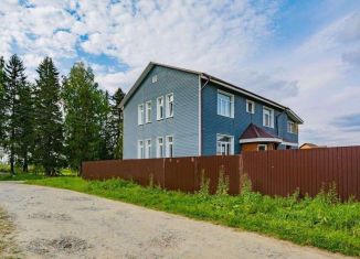 Продаю дом, 234 м2, Среднеуральск, Майская улица, 7