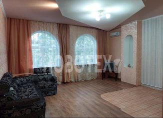 Продается 2-ком. квартира, 100 м2, Хадыженск, улица Ленина, 54