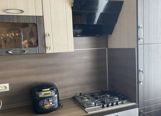 Продажа 2-комнатной квартиры, 53.6 м2, Кузнецк, улица Победы, 64