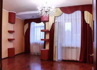 Продаю 2-комнатную квартиру, 90 м2, Севастополь, Античный проспект, 4