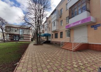 Продается 2-комнатная квартира, 32 м2, Ставрополь, улица Ленина, микрорайон № 23